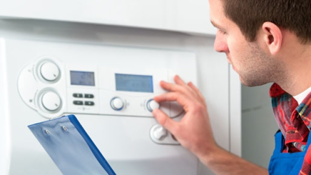 Cambiano le regole per caldaie e scaldabagni