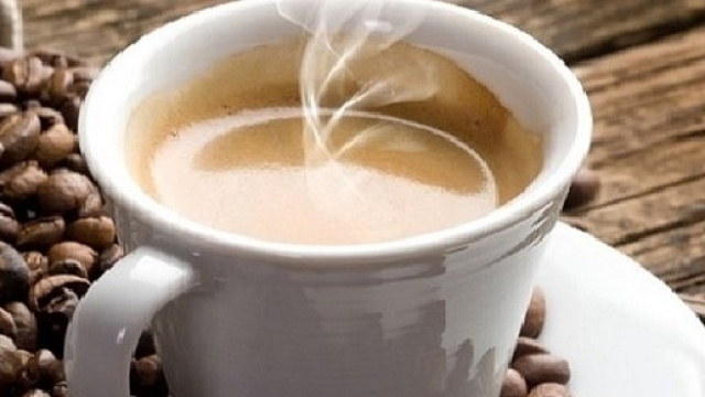 Effetti di un caff&egrave; serale equivalgono al jet lag