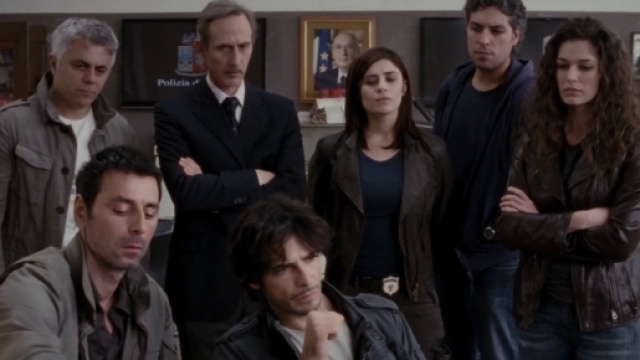 Replica Squadra Antimafia 7 streaming