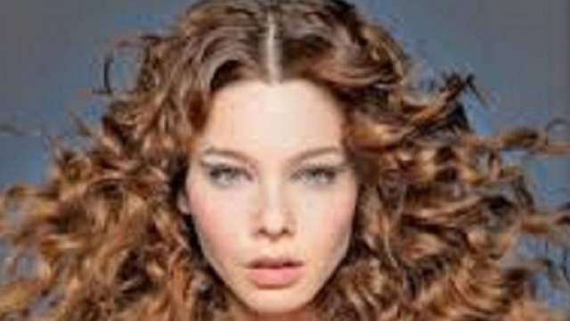 Tagli capelli lunghi e corti inverno 2015-2016.