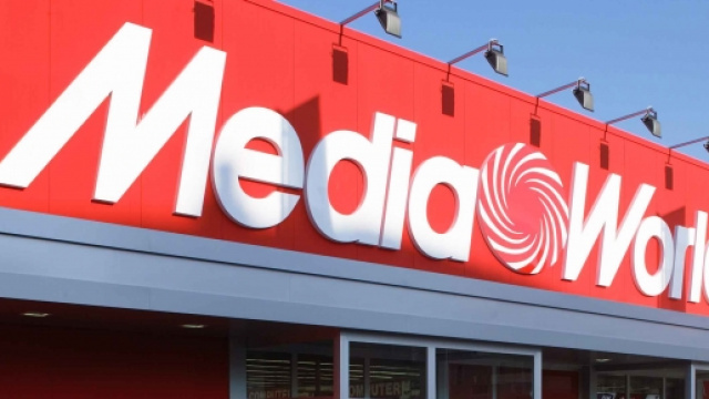 Volantino Mediaworld fine settembre 2015