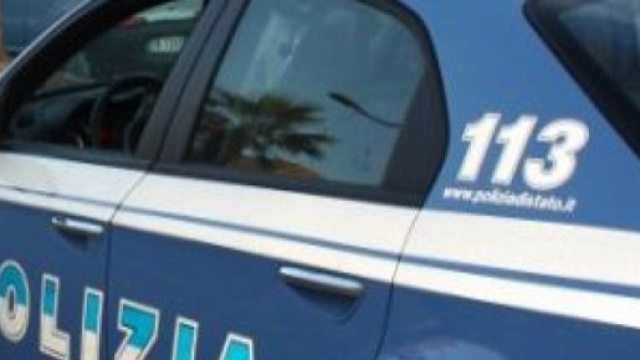 Poliziotti impegnati in un intervento