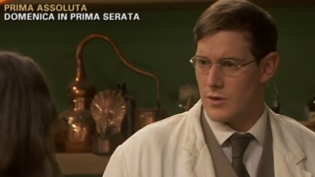 Il dottor Lesmes e Aurora nel promo di domani sera