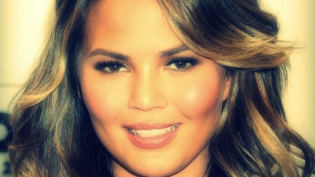 1) Choppy e disordinato, capelli medi