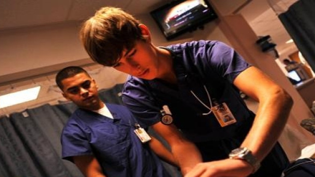 Concorsi pubblici 2015-16 Infermieri e Medici