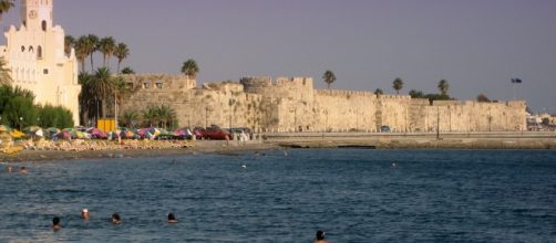 Pretend&iacute;an viajar hasta la isla de Kos, en Grecia