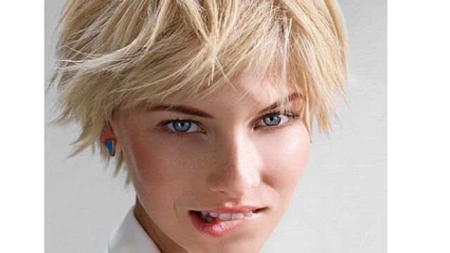 Pixie corto e liscio: must del 2016