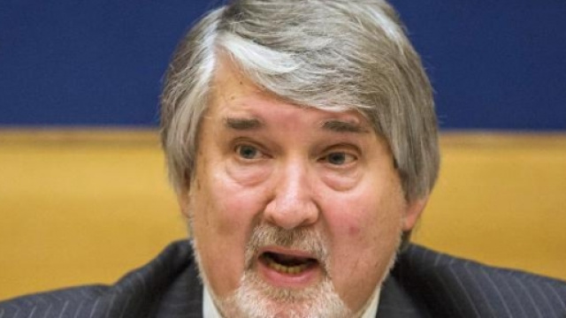 Riforma pensioni Poletti rassicura su flessibilit&agrave;