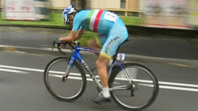 Nibali verso la vittoria della Tre Valli Varesine