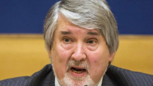 Riforma pensioni, ultime novit&agrave;: dubbi di Poletti