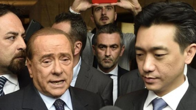 Il broker Mr Bee e Silvio Berlusconi