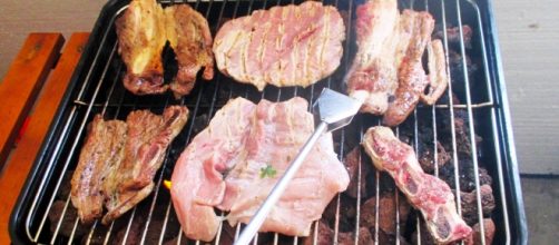 Imagen de una barbacoa de carne