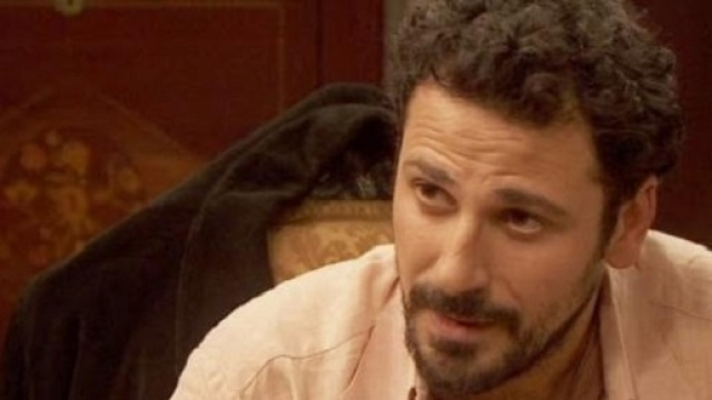 Conrado finisce in carcere a Il Segreto
