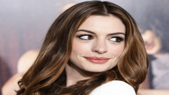 Gli inquietanti segreti di bellezza delle star