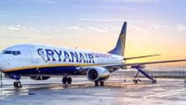 Ryanair apre a Malpensa e assume