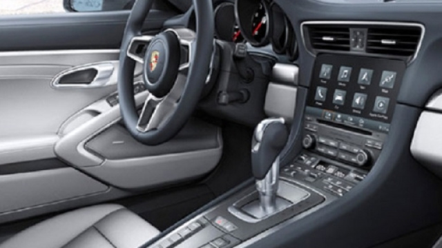 Ecco la nuova Porsche 911 Carrera