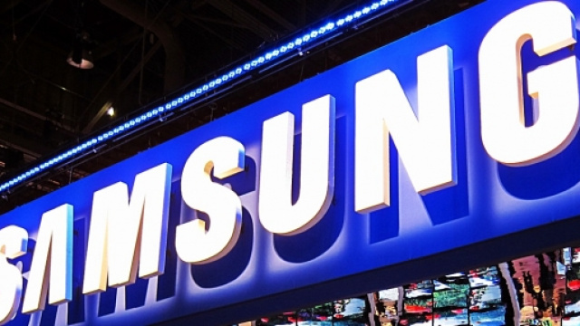 Samsung 2015: Galaxy, TV Curvo, Viaggi in Europa