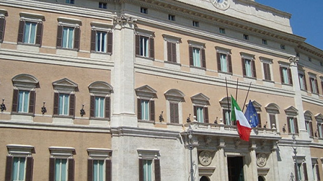 Polemiche approvazione riforma Senato