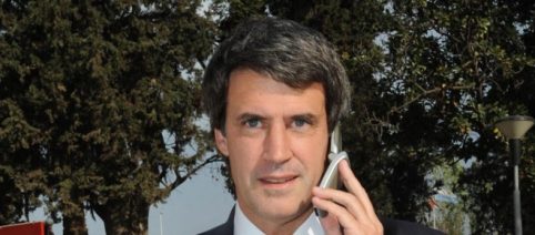 El gobierno puso fin al blanqueo de capitales y lanza ajuste en tarifas de luz