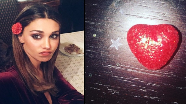 Belen rilascia una dedica che insospettisce i fan
