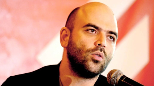 Lo scrittore napoletano, Roberto Saviano