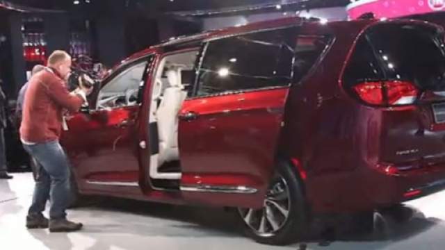 Detroit 2016, novit&agrave; Pacifica Fca