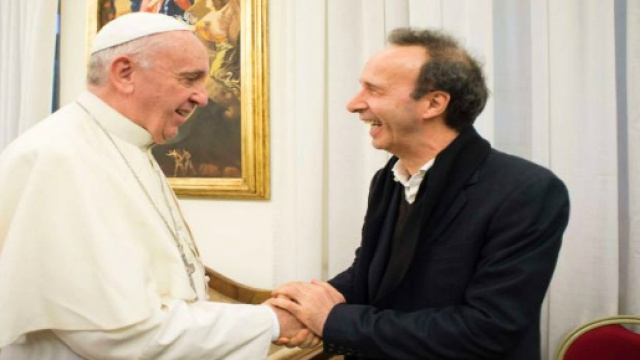Roberto Benigni incontra Papa Francesco.
