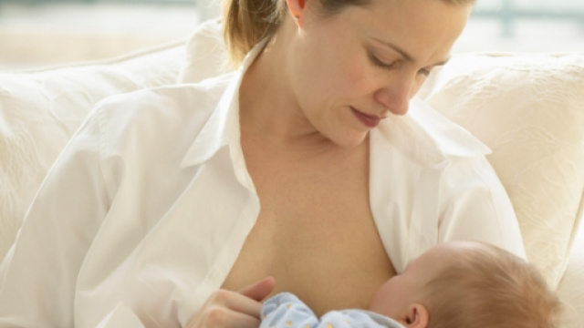 Sala parto veloce a Firenze: donne a casa in 6 ore