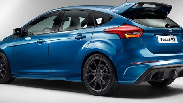 Ford Focurs RS, novit&agrave; auto febbraio 2016