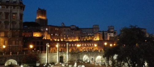 Ruinas romanas en Roma, Italia