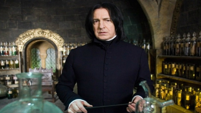 Alan Rickman, il Severus Piton di Harry Potter.