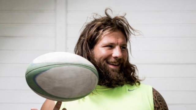 Castrogiovanni fermato da un tumore benigno.