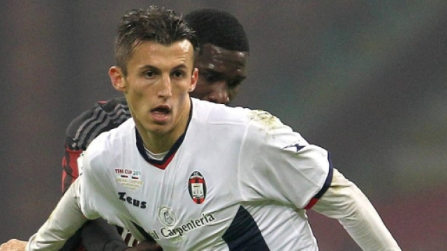 L'attaccante croato Ante Budimir - F.C. Crotone