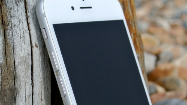 Apple iPhone 6S e Plus: i prezzi pi&ugrave; bassi