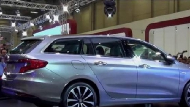 Fiat Tipo Station Wagon 2016: le news