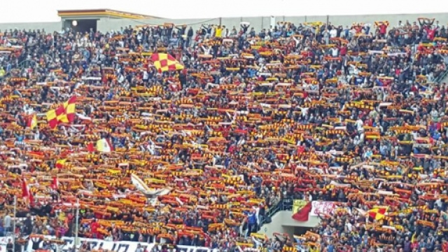 Sciarpata Tifosi Messina in Curva Sud