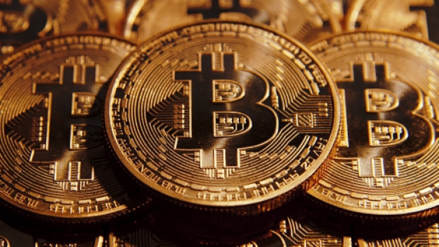 bitcoin &egrave; la fine della moneta virtuale