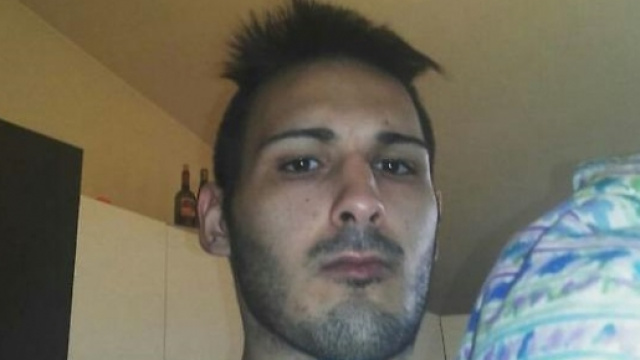 Il figlio Federico Bigotti in un selfie