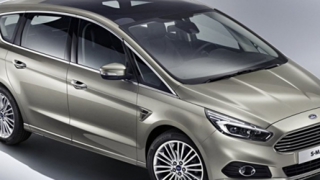 La nuova Ford S-Max disponibile da questo anno