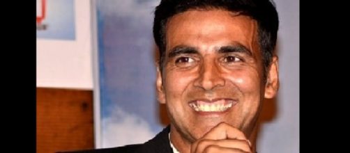 Akshay Kumar lifts Airlift through his performance