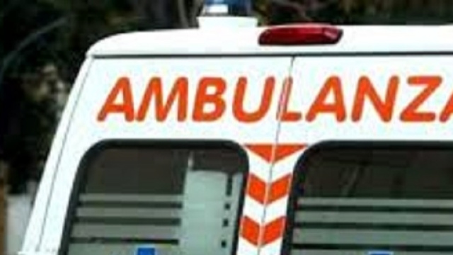 Calabria, provoca incidente e scappa