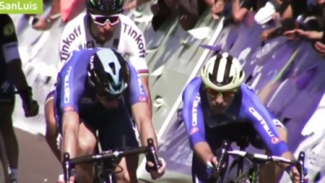 Sprint da fotofinish tra i due azzurri