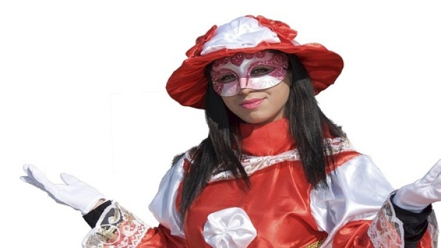 Carnevale, costumi fai da te per bambina e bambino