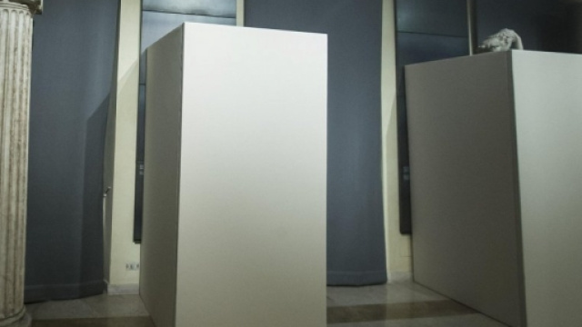 statue capitoline coperte da pannelli