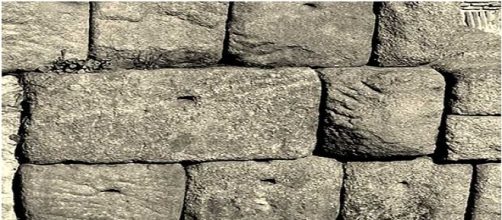 Sobre la Roca que es Cristo Jes&uacute;s