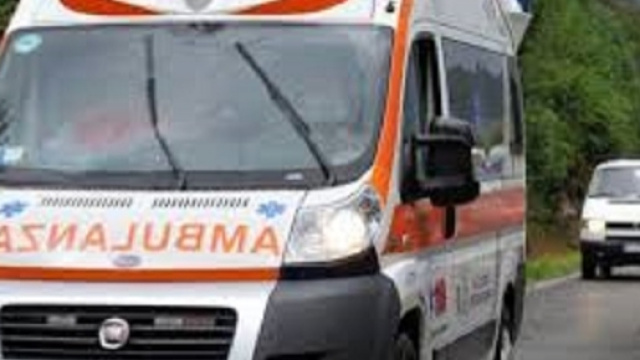 Calabria: donna cade dal quinto piano