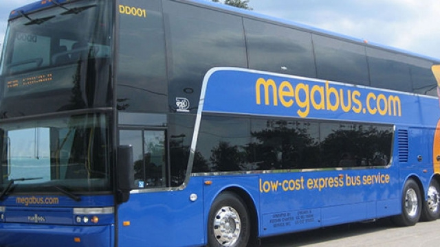 Megabus.com da il via al pagamento con Paypal