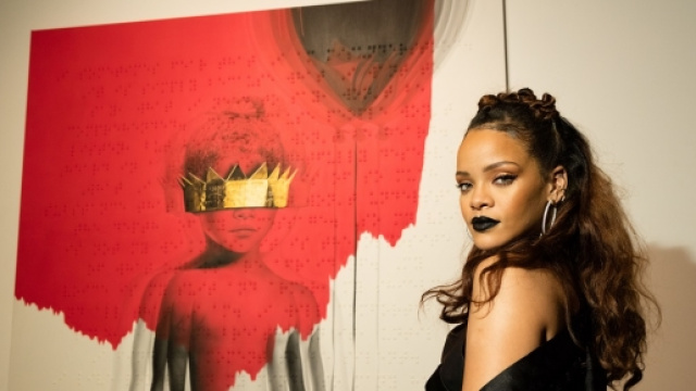 Rihanna lancia Work, il suo nuovo singolo