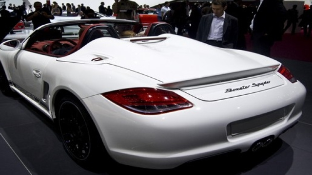 Porsche 718 Boxster in arrivo ad aprile