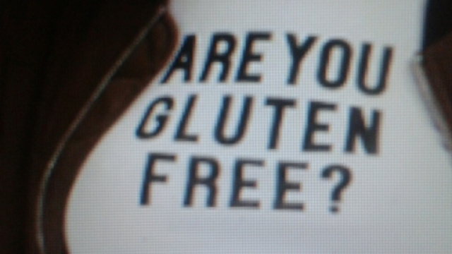 La scritta sulla maglietta della casa di moda Zara